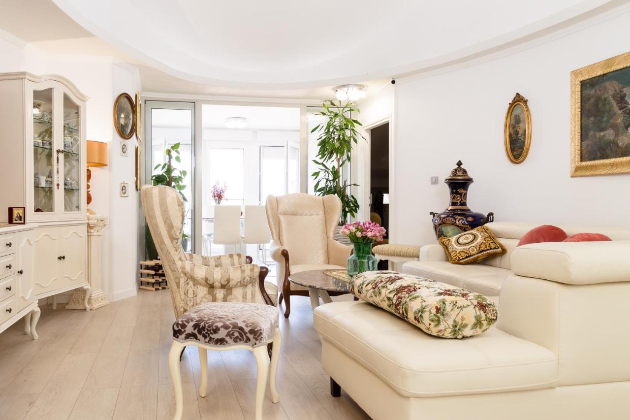 Luxury Apartment Sara 우마그 외부 사진